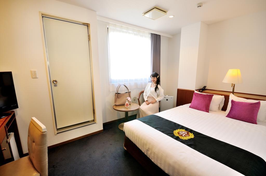 Grand Park Hotel Panex Tokyo Exterior photo